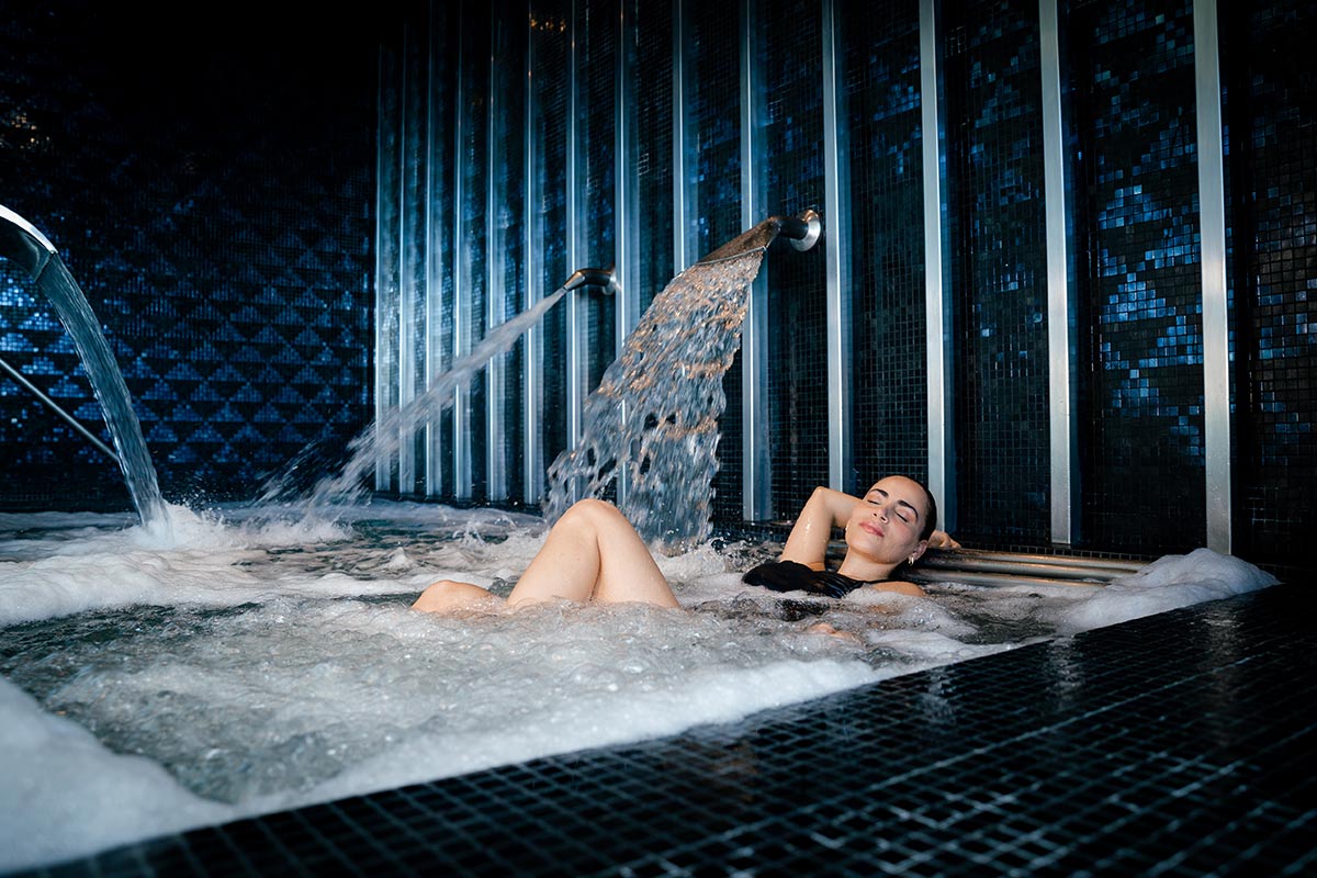 Hydrotherapy at Spa imagine plan the perfect spa day 