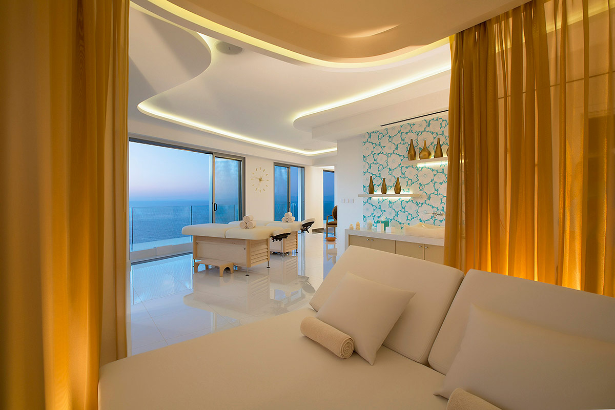 Spa imagine suites overlooking the suites 